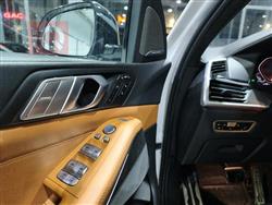 بي ام دبليو X7